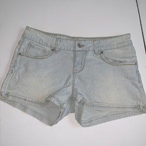 Levi’s Striped Shorts